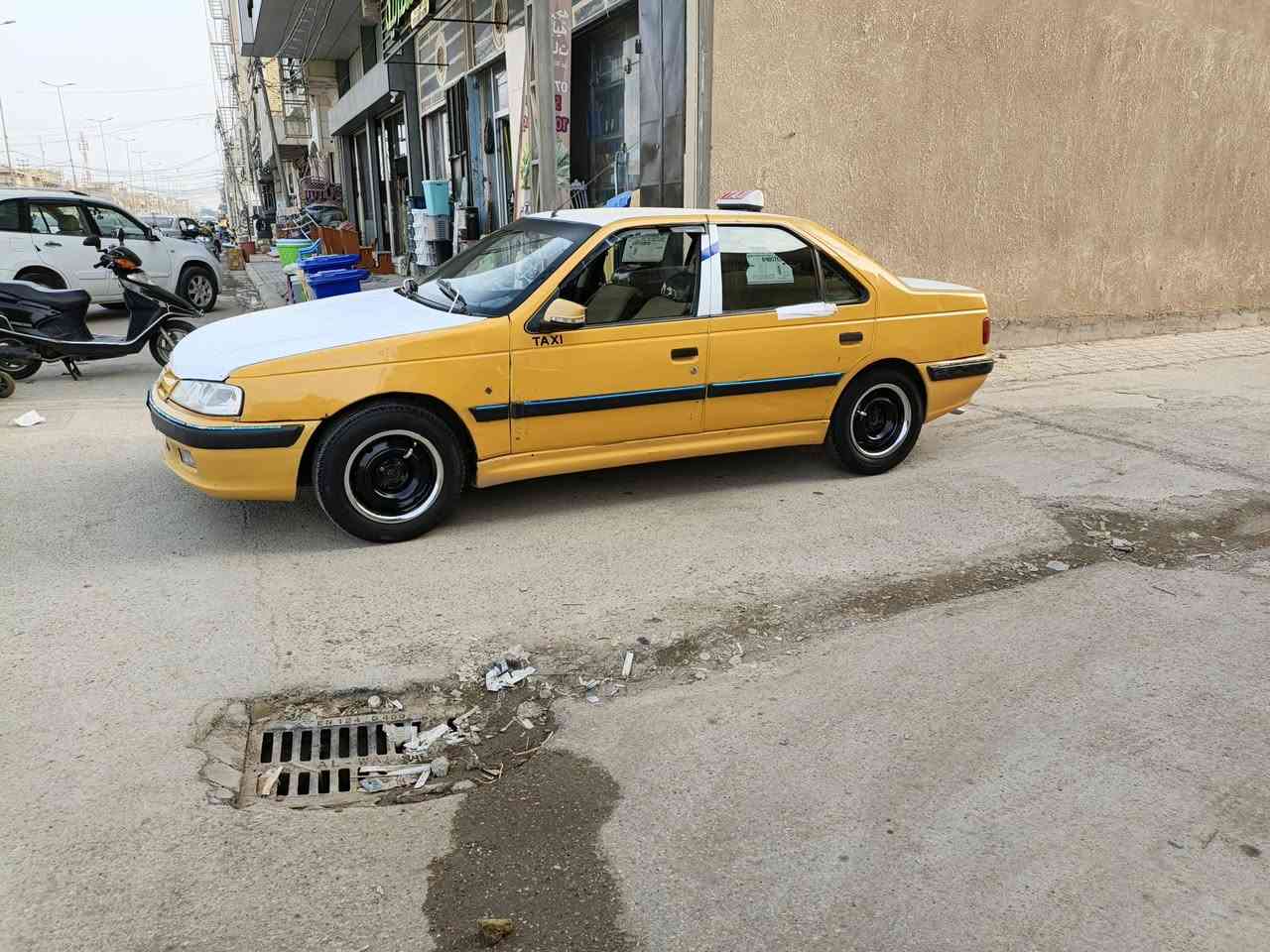 بيجو بارص جاهزه واسط رقم جديد تحويل مباشر 35$قفل مالبيع كانت معروضه 38$بسبب طخه باب خلفي نزل سعر
 ***********اتصال واتس اب تفاصيل
 مصفره هيئه وغرامات بيع مراوس حسب لقناعه
تخم تاير صدر كامل مع دبلات عينه وصينيه فلاوين ومشط ستيرن كامل فلنجات دسكات بنزات كله جديد دوشمه كشنات ارضيه جدد كير محرك نظاف بيه تنقيص فقط قليل
كافه تفاصيل سياره
