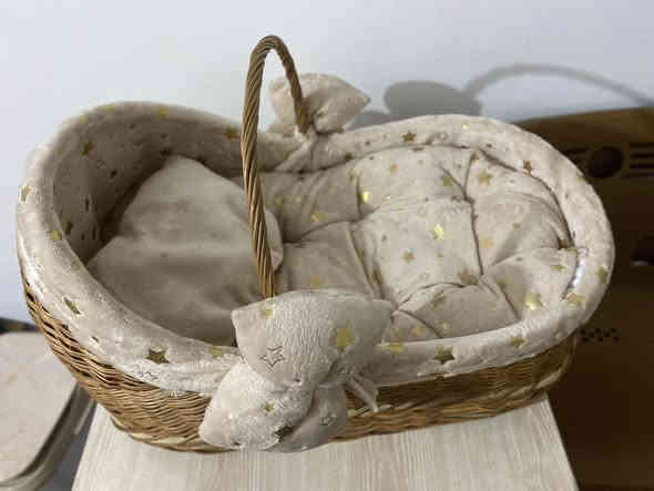 ‏سلام عليكم إخواني هاي أراسل للبيع إذا تريدون خابرني*********** مكاني حرية يمتد المرسل￼
