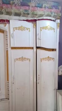 غرفة اخشاب تسكام الصلي بس مصبوغة بيضة رقم الهاتف07866466297