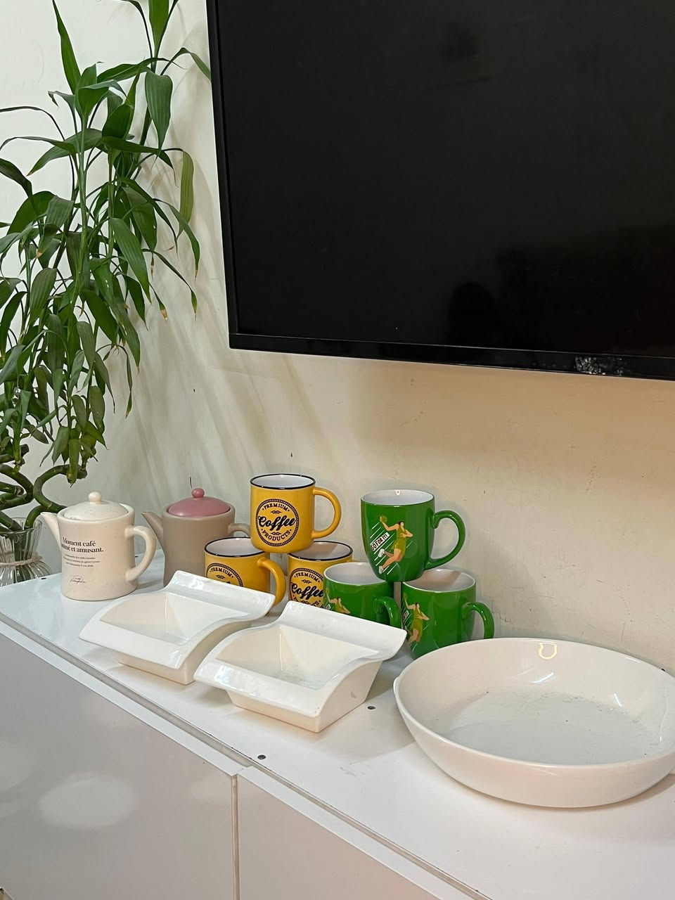 مساء الخير بنات متوفر مواعين درجه اولى الي تحب تتفضل اني بB8 واكو توصيل @إشارة


**إذا كنت صاحب هذا الإعلان وتريد حذفه لأي سبب، رجاءا أرسل رسالة إلى الدعم الفني**