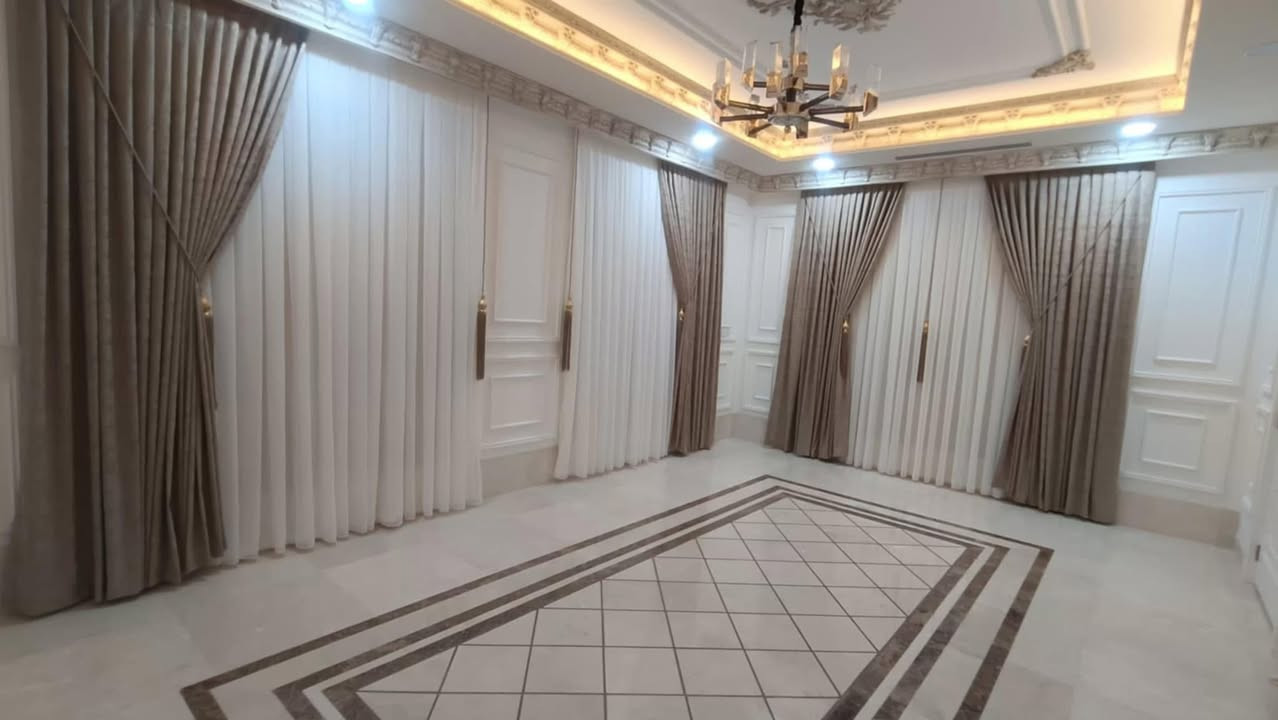 كل ماهو جديد في عالم الستائر تجدونه لدينا

أجود أنواع أقمشة الطخم والديوان متوفرة لدى: 
💜 أقمشة وستائر حديد 💜

🌍 #الموصل - #دركزلية - مقابل فرع سوق النبي .. 
©️ ١٩٧٩-٢٠٢٥ أكثر من أربعون عامًا من التميّز والإبداع.
يوجد كادر للقياسات
🔴 تنويه: ليسَ لدينا فرع آخر في الموصل
🤳 : ***********
فرعنا الثاني دهوك شارع K.R.O
دهوك/***********

#جديدنا : #خدمة_توصيل_داخل_الموصل
