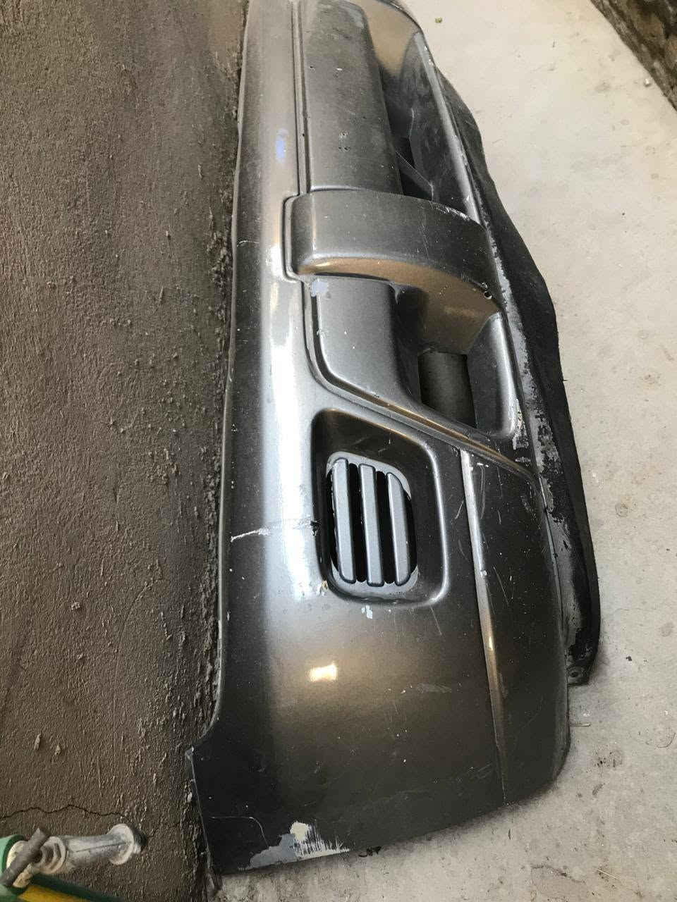 دعامية بلايزر ٢٠٠٨ لون رصاصي بيها طخة بالايسر ومصلحه وموضحة بالصور ب١٥٠ وبيها مجال الشراي يتصل
***********
