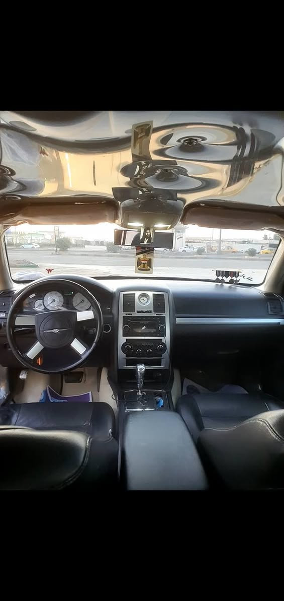 سلام عليكم اوباما 2010 اصل كفالة للخير مكينة كير حدادة تخم تاير تتفئ تبريد تشغيل ع بعد عينة طافية سيارة ع البلاد وجاهزة لاتبديل ولاضربة بس البنيد مفتوح وارجع 
نفسة تفاصيل اتصل وخادم *********** لاتراسلني المكان العمارة السيارة صبغة وحدة
