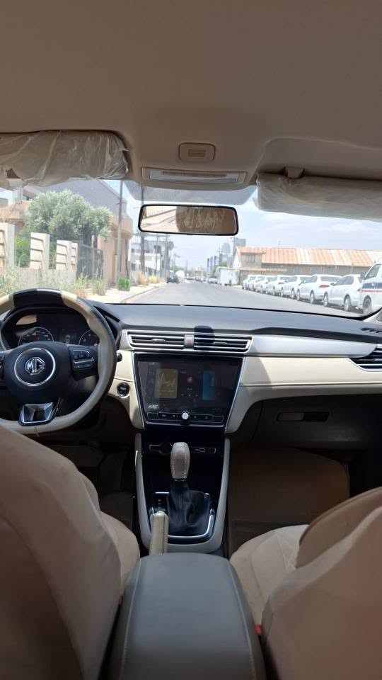 MG 5 کومفورت
 🚘🚘🚗🔥 فخامة وتكنولوجيا بيدك 
Model 2024
Mobile 📲 ***********
إذا تدور سيارة تجمع الشكل والمواصفات القوية… 
 40 الف ماشية
سیارة دعامیةللدعامية مكفول
✨ المواصفات:
بصمة 🫆  
شاشه كبير اكتيف 4 لغة
گيچ الكترونى 
مرايات إشارة
حساس دعامى  
لايت ليد و زينون   
بلاجکتور
بگ لايت ليد 
ويل كب
سعر 107 . $$ 💣💣
مكان اربيل أربيل, العراق
