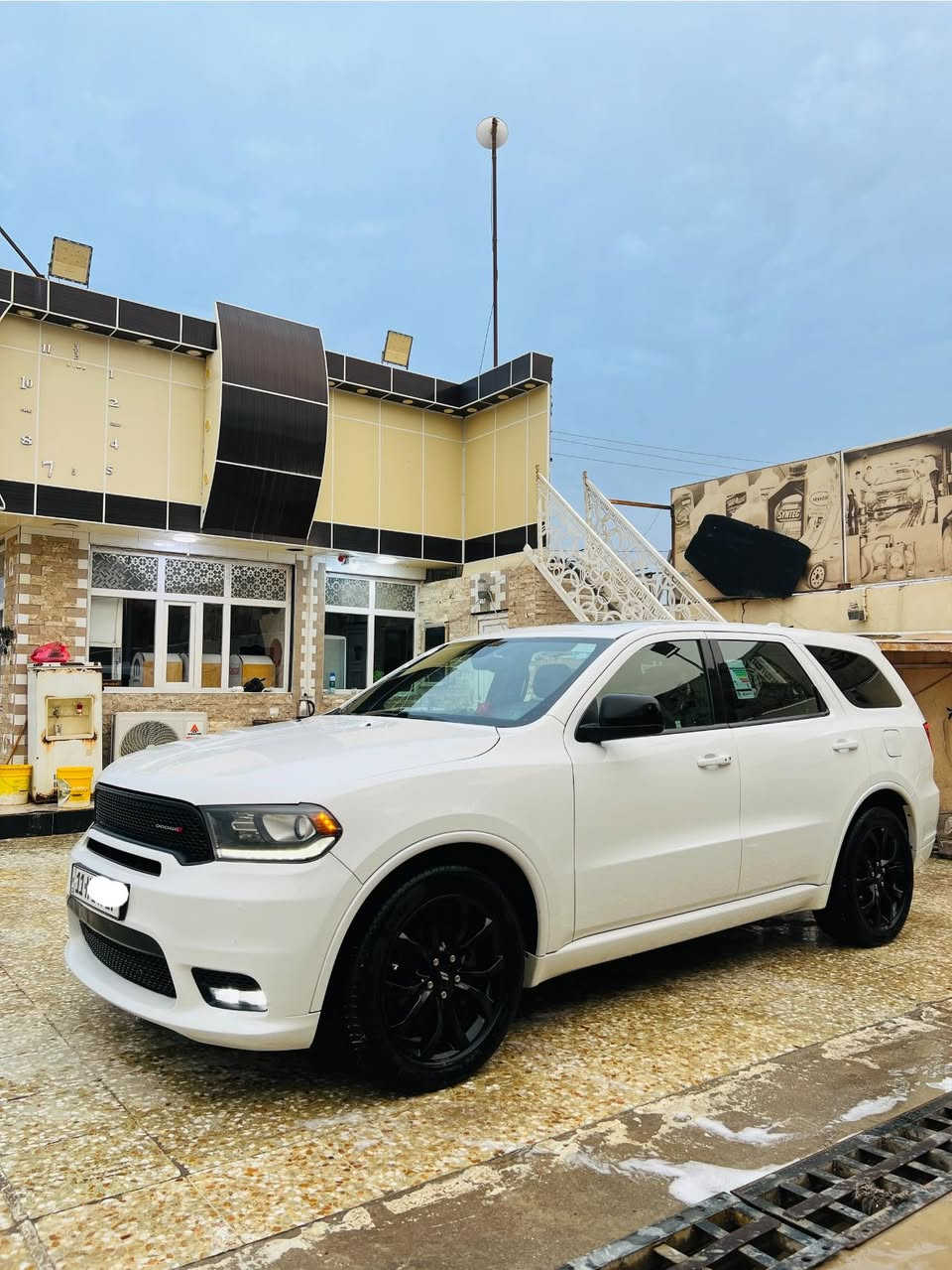 دورنكو GT موديل 2019 اصل
فول مواصفات

تو ويل المرغوب

ماشيه 137ميل

داخله كلين تقرير بيها نص الجاملغ الامامي صبغ بدون فتح ومكانين بارد زغار والباقي كفالة 

رقم بغداد الجديد بأسمي

كل الفاصيل مذكوره وصور التقرير بالمنشور

مكاني الناصرية ***********
