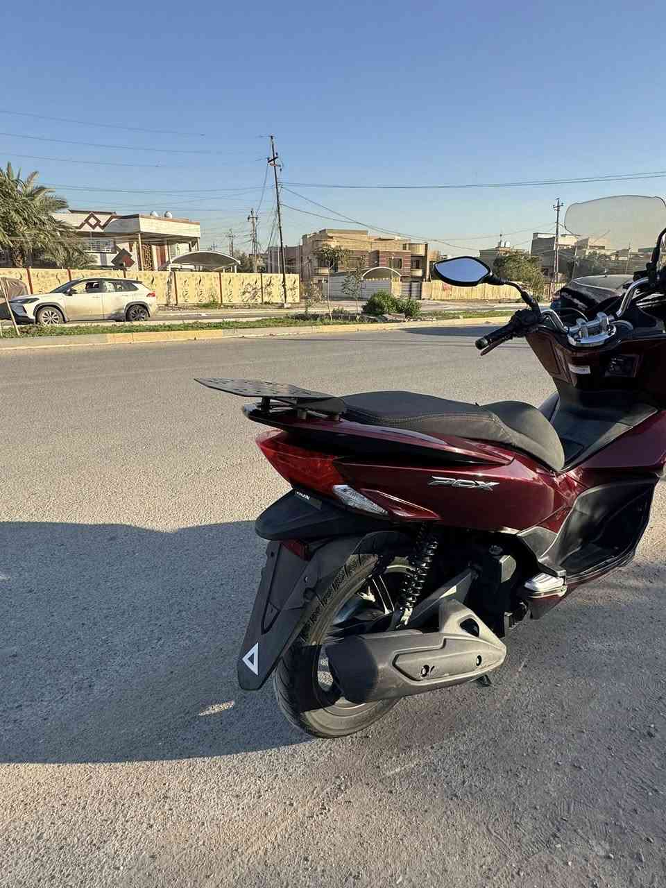 السلام عليكم للبيع بيسي اكس جيل الثاني ياباني ياباني جي إف مكفولة ادراجة كلش حلوة بعد احلة من الصور مكينة وكفرات بلادية شلعة ومعدل فول مكينة خرسة متنسمع اوراقهة كاملة السعر مليون. / و 950  العنوان بغداد البلديات الرقم ***********
