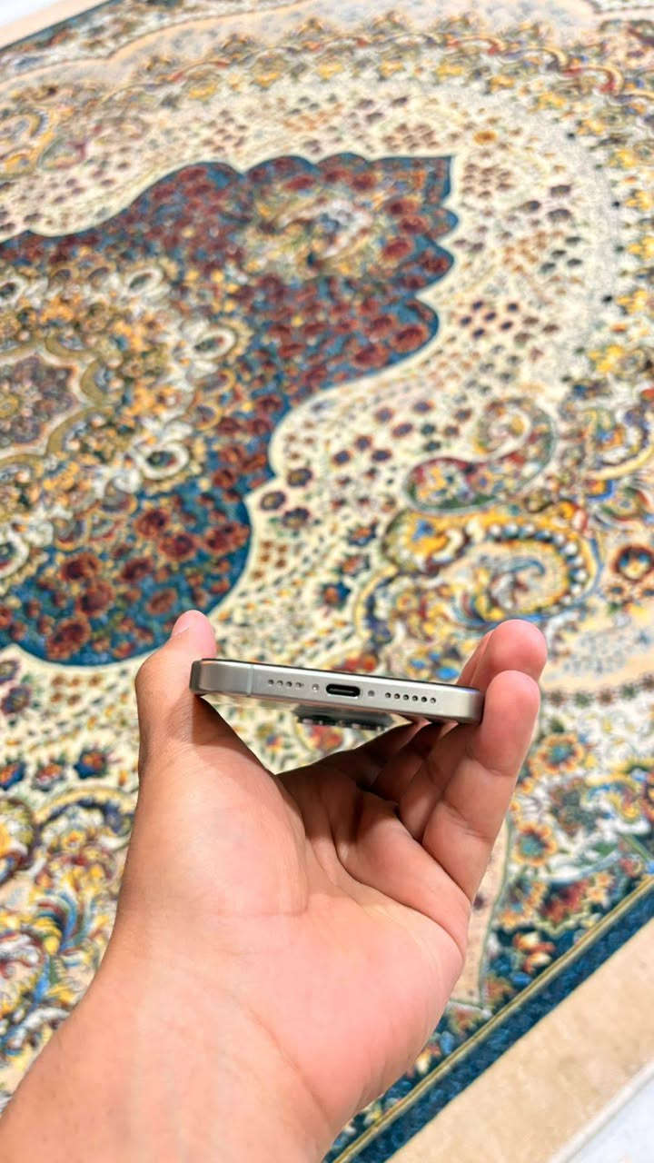 ايفون 15 برو ماكس مكفول من كل نواحي شرق أوسط بطاريه 86 ذاكرة 256 بدون غراض سعر مليون قفل جهاز نضيف من كلشي
*********** 
ايفون 15 برو ماكس مكفول من كل نواحي شرق أوسط بطاريه 86 ذاكرة 256 بدون غراض سعر مليون قفل جهاز نضيف من كلشي
