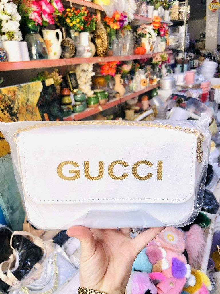 باری تازە جانتا ئافرەتان  4هەزار خوار جوملە بازار   
گەیشت سەردانمان بکەین  خوار جوملە 4000دینار 

زیاد لە 100مۆدیل جانتا ئافرەتان گەیشتووە  4هەزار‌

مەیکرە بە 10هەزار بۆ 12هەزار 

ئەو ھەرزانیەی لێرە ھەیە لە ھیچ شوێنێ تر نیە 

 هەموو رەنگێک و مۆدیل  بەردەسته زیاد لە 100مۆدیل ئێستا گەیشتووە تەنها 4هەزار 

زوو سەردانمان بکەین دوای گلەی مەکەین بۆ هیچ کەس نە گەیاندمان هەیە و نە حجز کردنمان هەبە 

ناونیشان : سەیدسادق نزیک پردی قەرزاران یان نزیک مزگەوتی ئەوبەکڕی سدیق


**إذا كنت صاحب هذا الإعلان وتريد حذفه لأي سبب، رجاءا أرسل رسالة إلى الدعم الفني**