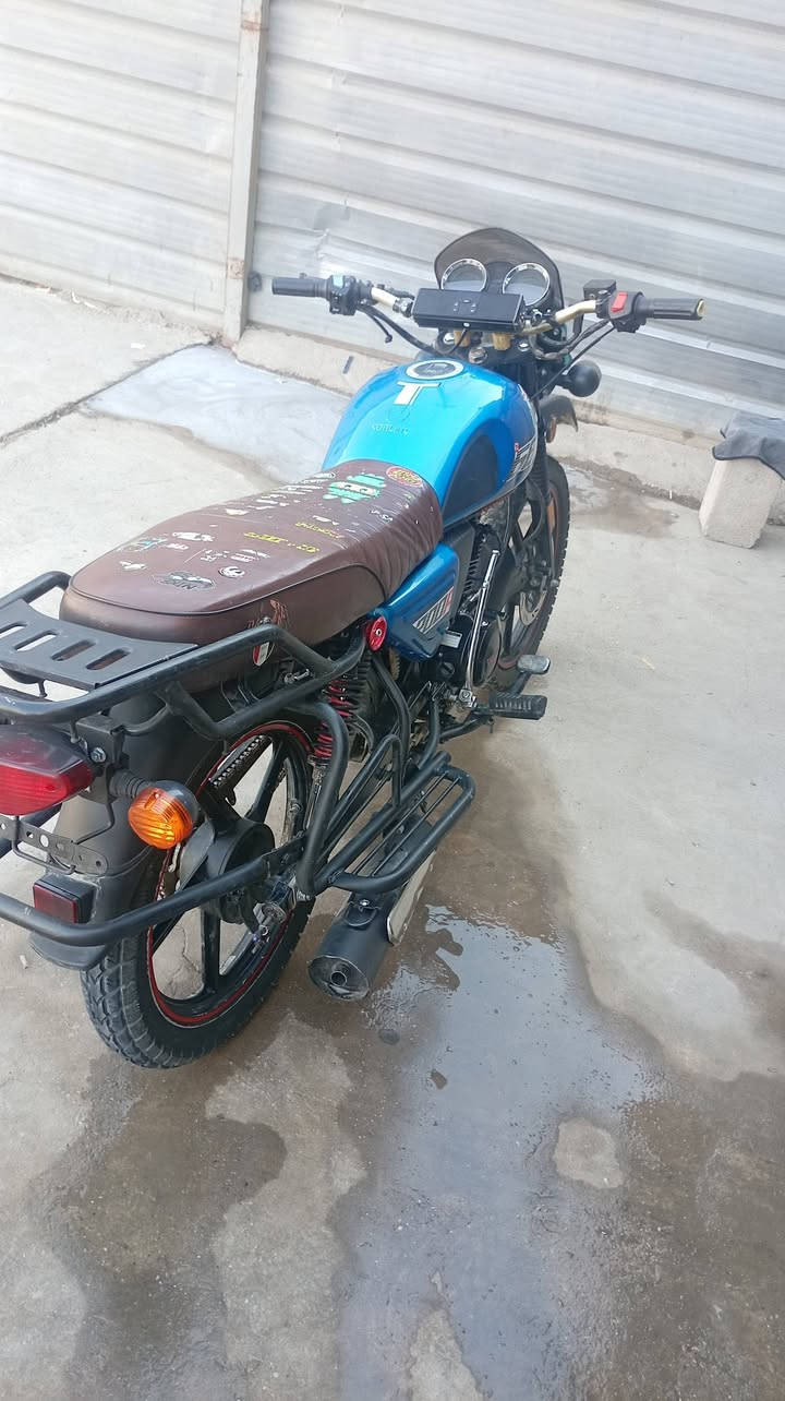 سونك جبلي  200C دراجه نضيفه خير من الله ما نقصة شي كفاله عامه موديل 25 السعر 800 وبية مجال ديالئ جديدت الشط   ***********
