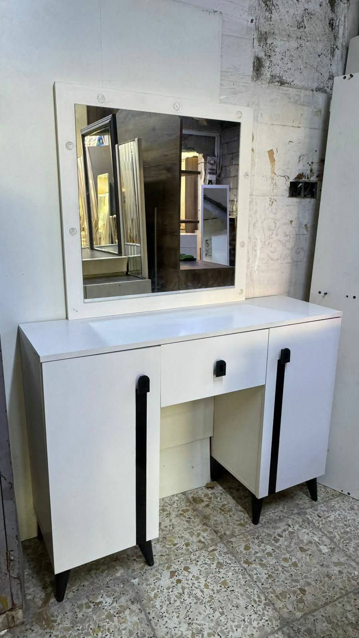 غرفه تركيه اصليه ماركه كولش حلوه نازكه ١٠قطع موديل حديث بسعر خو بلاش صدمه سعر شد ونقل مجاني حجز على وتساب*********** تابعو صفحه 💥
