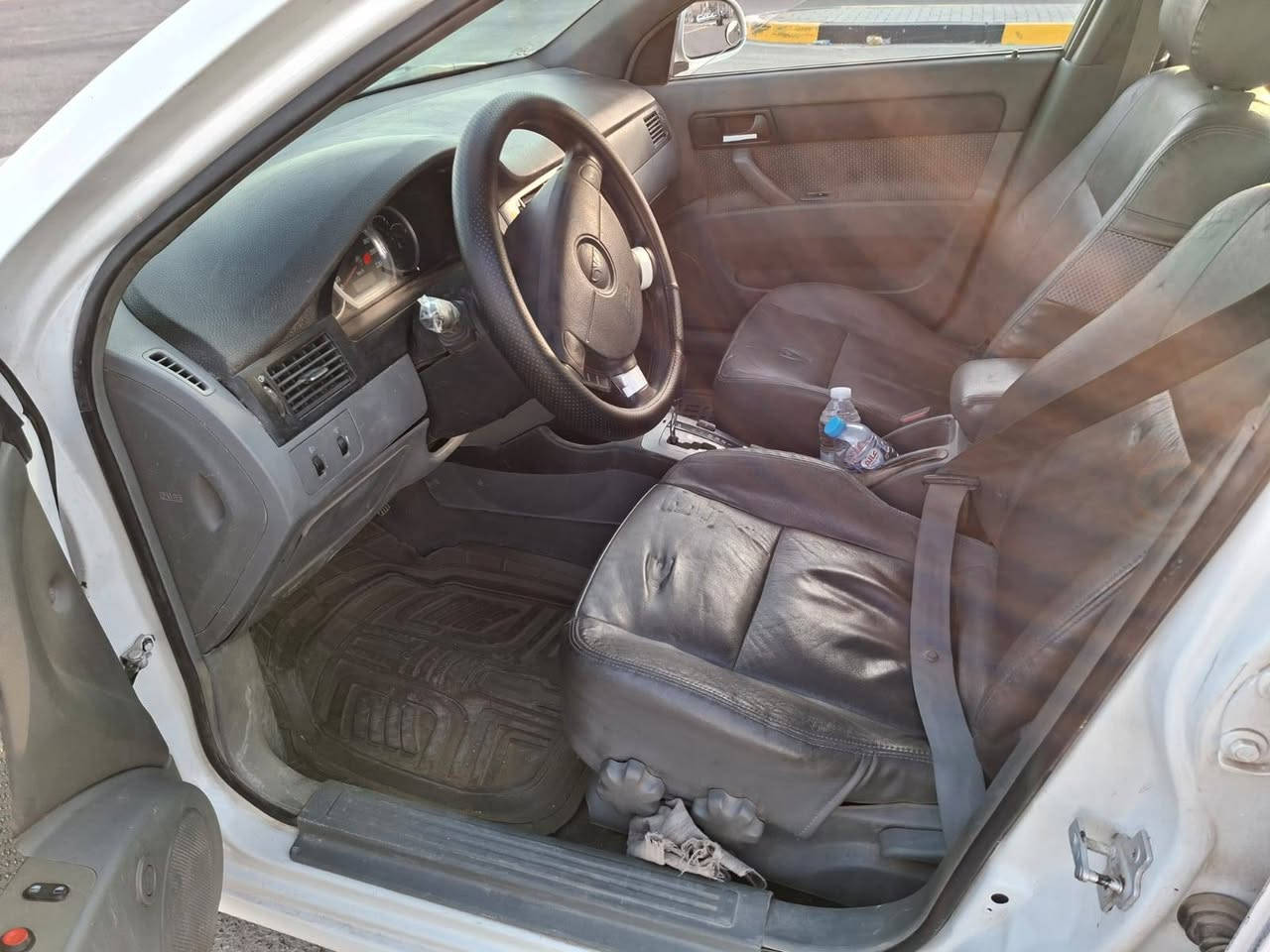 السلام عليكم اوبتره مديل 
١٢ مصبوغه احزام جماليه العنوان بصره  سعر ٧٧ اتصل على هاذ الرقم ***********
