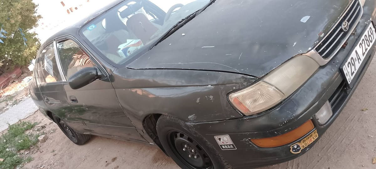 السلام عليكم
سياره اكرونه رقم انكليزي مشروع وطني نمرة كوت بسمي السيارة موجودة بل نجف موديل 95  معروضة 45ومجال بسيط حك الجيه ***********
