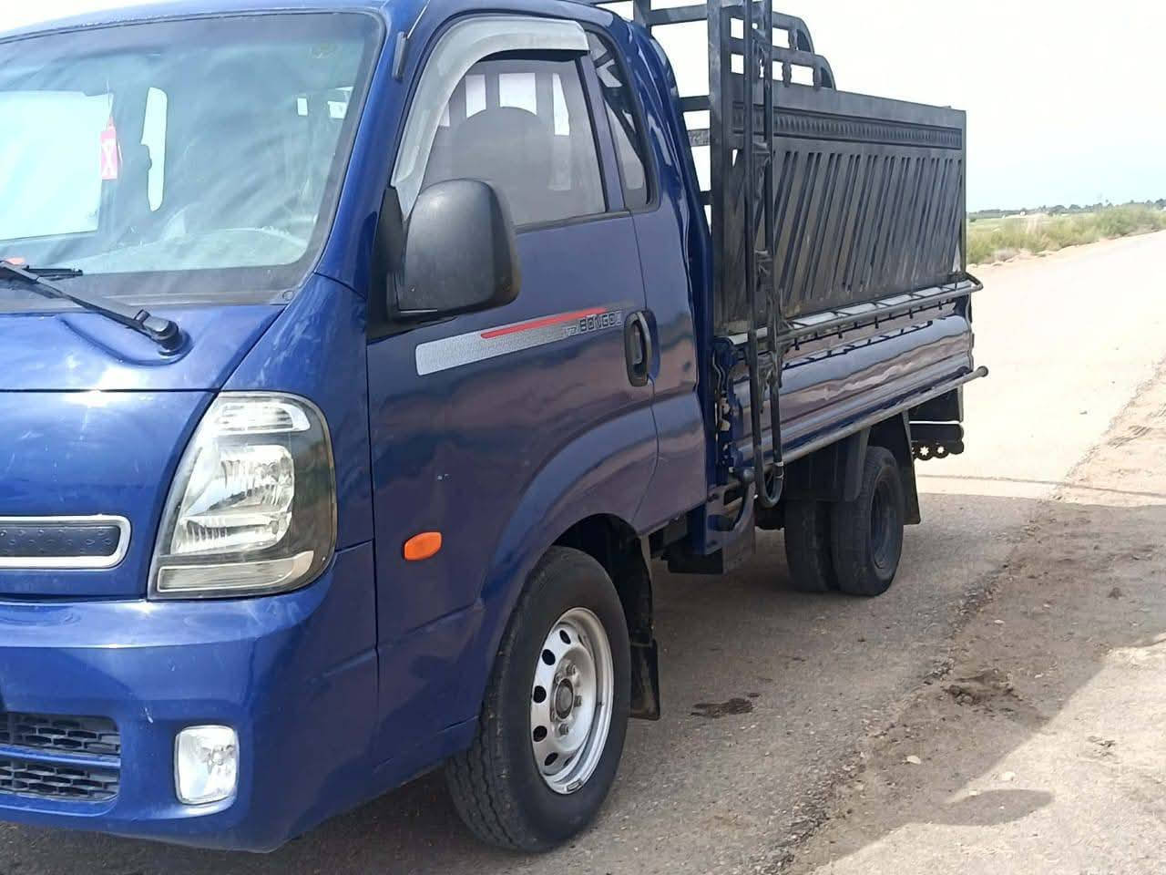 السلام عليكم كيه حمل 2018
سياره كارتون وينه الجناي  كفاله ضربه صبغ 
وين اليدور جديد 
سياره جاهزه تبريد ثلج 
تخم تاير  حداديه 
أرقام وسنويه طبق الاصل 
وكاله بأسم المشتري 
حصه كاز بكل المحطات 
السعر 63
المحجر مو وياها واذا تريد المحجر خارج السعر 
ألنا صريه 
النصر 
‏‪0787 018 9055‬‏
