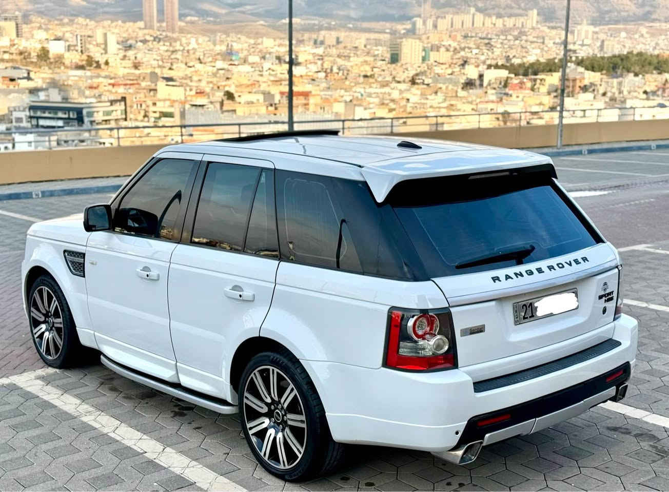 ارخص رانج روفر سبورت 2011 بي العراق بتحدا

سعر جدا جدا مناسب بلاش   (136) ورقه مجال

سياره خليجي صفر شريكه سردار ضمان دولي

8 سلندر بدون سوبر ارخب محرك

فول فول مواصفات 
 
سلايد  
سياره جكات ٣ وضعيات 
شاشه كاميرا
رادار جانبي 
حساس خلفي امامي
لايتات عدسه زينون بيلادي
دواغل كريمي جديد١٠٠/١٠٠
كشن جلدو كارباوخزن
كشنات تدفيه و تبريد
تحكم ستيرن
ستيرن هيتر
دواغل ١٠٠/١٠٠ 
ماشي ١١٣ الف
بعد مواصفات رانج معروفه.........
________________________________
كير محرك بشرت بدون دوخان بدون بوخار بدون صوت اي مكان عجبتك افحس سياره بشرت ترايي حتي بصره 
_____________________________

سعر سياره بلاش بلاش(136)ورقه مجال ماكو بي سعر ابد

مكان سياره سليماني داخل سليماني
***********
***********
_________________________________

Range Rover Sport  2011    

سعرى مناسبه بلاش 136 ورقه مجال

8 بستون بى سوپر مه رغوب
 
فول فول موسفات 

سلايد
دبله كانى جوبه به رزو نزم ٣ موده
شاشه و كاميرا
رادارى ئاوينه٠
113 هه زار روشتوه 
سوكان شفط و كاره با
بيش و دوا حاسه 
٤ ده ركا بصمه 
لايد ليد و عه ده سه زينون بيلادي
كشن جلدو كاره با و خزن
كوشن سارد و گه رم
سوكان هيتر و فوليوم

زور مواسفاتى تر ......
_______________________________________
گيرو مه كينه به شه رت  بى نوقسانيه دوكه ل بوخار صه وت به شه رتى فه حس تازه سيرفس تازه كراوه

سعر(136$$) وه ره قه و مجال بلاش بلاش

شوين :سليمانى
***********
*********** السليمانية, العراق
