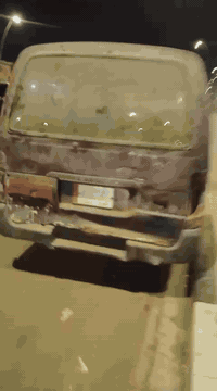 السلام عليكم سياره اللبيع كوم حديد محرك كير اكسل كفاله علمن السياره متروكه بكان السياره بصره حي الحسين السعر ٨ اوراق رقم صاحب *********** مكلف بل نشر
