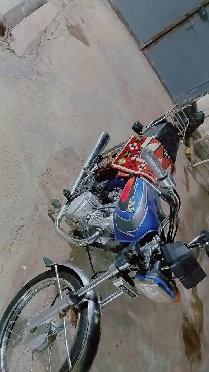 سلام عليكم نامه للبيع كلك مكفوله من سرقه اورقها ضايعه عندي
كربلاء العطيشي شارع ام عبدالله 

***********

سعر 425
