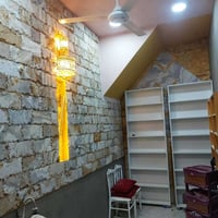 محل للإيجار • صالون/حلاق • حي العسكري