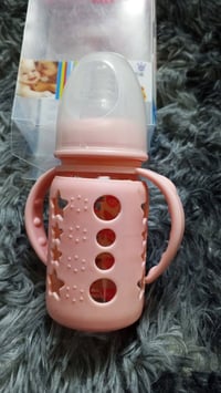 ملابس أطفال • اي صوره