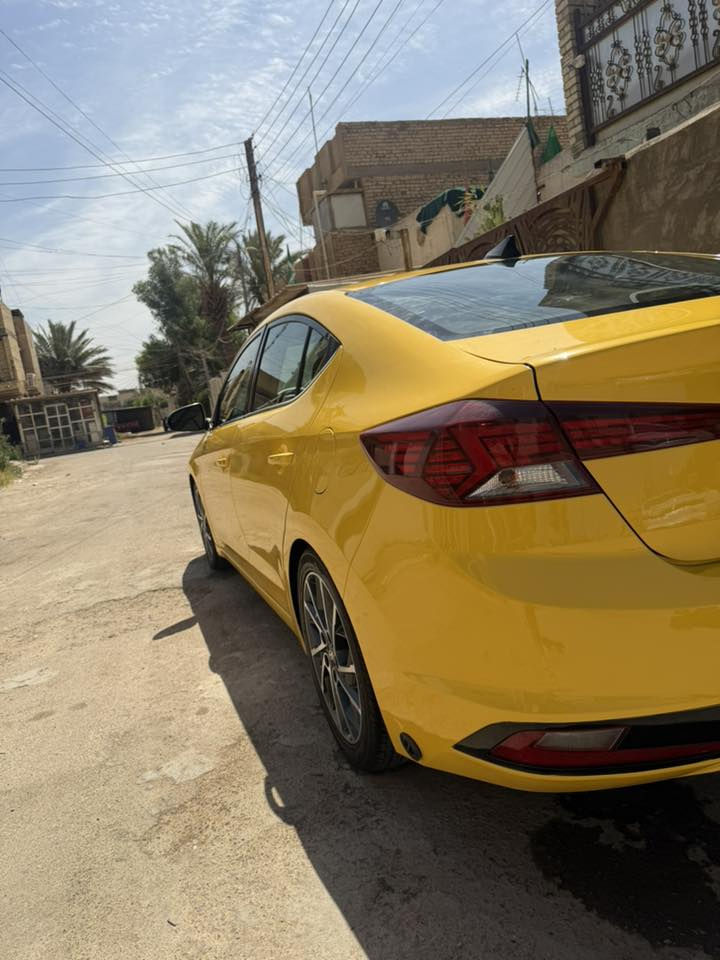 النترا سيارة فول مواصفات عده الفتحة مكينة وكيركفالة السعر ١٣٥المكان بغداد رقمها بغداد الاتصال ***********

