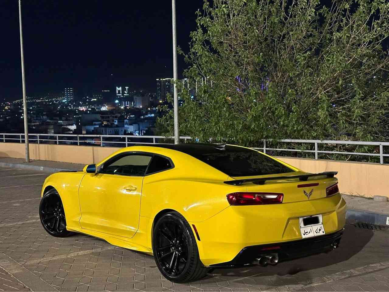 کاماڕۆ ٢٠١٦ camaro
٣ پارچەو روبعێکی بۆیاخە بە ٤ پارچە بۆیاخ ئەیفرۆشم بێ ناوگرتن گێڕ مەکینە بە شەرت ٤ تایە و ویلی تازەی لەسەرە کامل سێرڤسی شلەمەنیەکانی و بانسی تازە کراوە 
١١٩ گەڵا و مەعامەلەیەکی کەم ١٠ وەرەقە غەرامەی لەسەرە لە دوای معامەلە ئەیگەڕێنمەوە لە سلێمانیە سەیارەکە 
*********** 
Whats app-viber-call السليمانية, العراق
