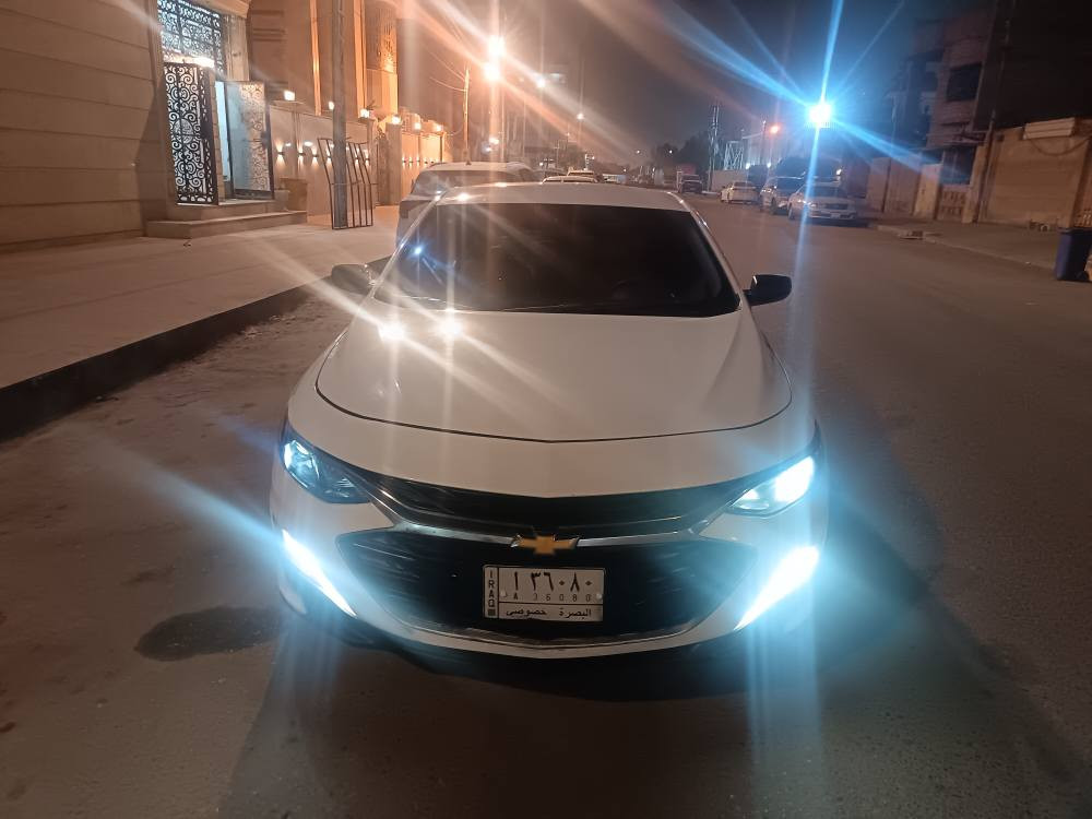 ماليبو مديل ١٩ أمريكي سياره حادث حلوه كلش صار بيه بل عراق صبغ الباب والمدكر خلفي مدكر أمامي اشوي صبغ وبيه طخات تحويل بصره السعر ٩٢ رقمي *********** بغداد, العراق
