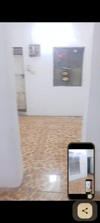 حي الثورة • طابق ثاني • غرفة كبيرة