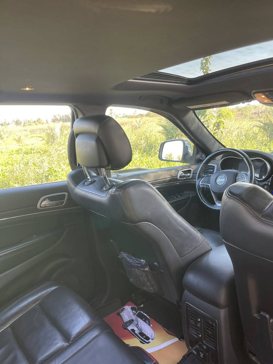 السلام عليكم 

جيب موديل ٢٠٢١ لمتد

المواصفات
فتحه 
جنطه كهرباء
شاشه جبيره
حساسات
توقف ذاتي
رقم بغداد
مواصفات التمد معروفه حادثها باب السايق وجامرلوغ 
بدون دواخل وبدون ايرباك سلميه والشراي يراسلني ادزه صور الحادث
للاستفسار الاتصال على هذه الرقم ***********
