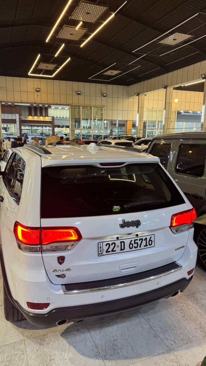 jeep 2021 limted harlem
فول مواسفات کوشن سارد و گەرم سوکان هیتەر رادار ئاوێنە پێش و پشت حەساس پێش و پشت کامیرەی دواوەی هەیە بێ سبوخ بێ لێدران یەک جێی پیدیئار و دو پەنجە کارتی هەیە تحویل غرامە گێر مەکینە بە شەرت v6 3.6litre
*********** أربيل, العراق
