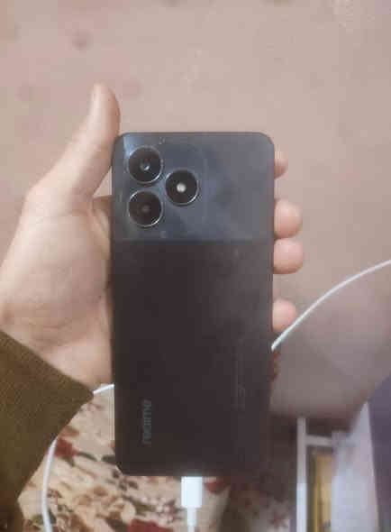 السلام عليكم
موبايل للبيع raelme c51

ذاكرة 128 عشوائية 4+4

بي شروك ب شاشة بس مامئثرة ع لمس يعني ماتحس بشروك 

سعر 80 وبي مجال قليل مكان ناحية الرياض  مستعجل ع بيع 

رقم /***********
