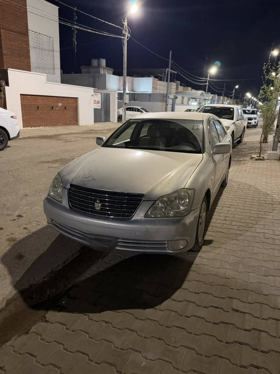 سلام ؏ــليكم شاهينه شاصي 80رقم سلمانيه (متوامه)معه سنويه سياره نضيفه كلش وماعايزه شي مكاني نجف سعره45ورقه مجاله قليل ***********
