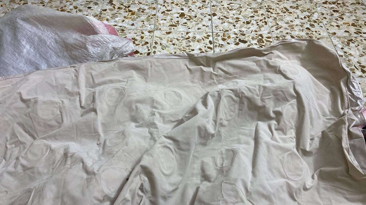 متوفر شليف شلعه هاية العغراصض البي او بي بعد ملابس هم خلي سعر باليرضي الله او اخذه


**إذا كنت صاحب هذا الإعلان وتريد حذفه لأي سبب، رجاءا أرسل رسالة إلى الدعم الفني**