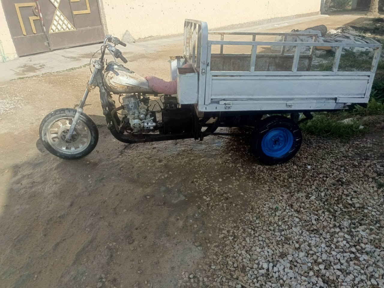 سلام عليكم ستوت البيع ٢٠١٠كلك محركه نضيفه تبلات جدد كير بوكس جديد اكسن مالته البلادي  يتصل ‏‪***********‬‏
