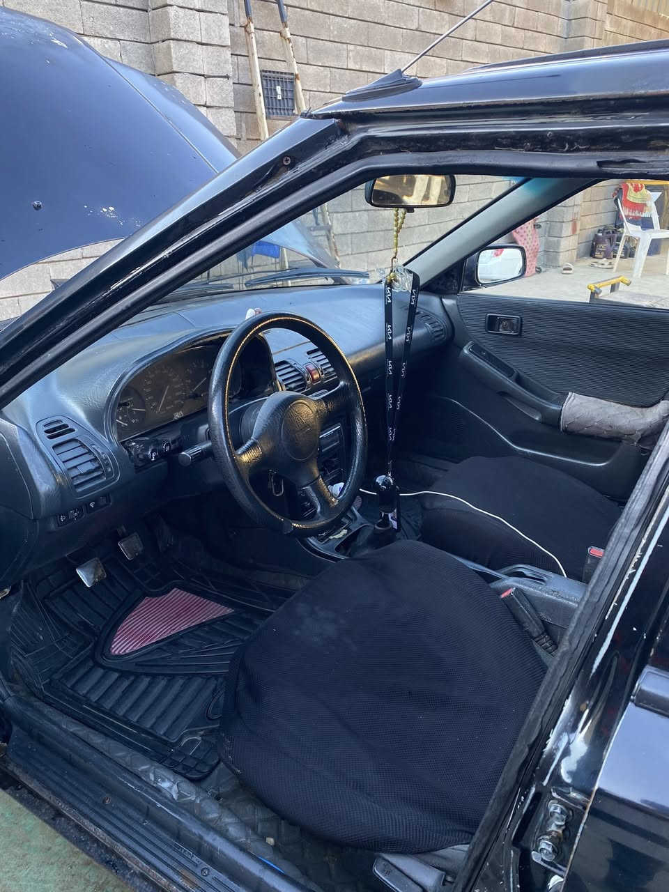 مازدا 323 صرصر 
كير ومحرك شرط 
جامات كهرب 
سلايت كهرب 
مرايات كهرب 
رقم نينوى انكليزي 
سنوية وارقام وهزة كلو جديد بأسمي اني الشرعي 
شرط التحويل 
كوبون بانزين الكتروني 
سيارة جاهزة ماعايزها شي 
السعر 27 وبيها مجال بسيط 
ترهم مراوس للاستفسار  
***********
***********
