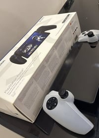 بلاي ستيشن بورتال • كامل الملحقات • نضيف جدا