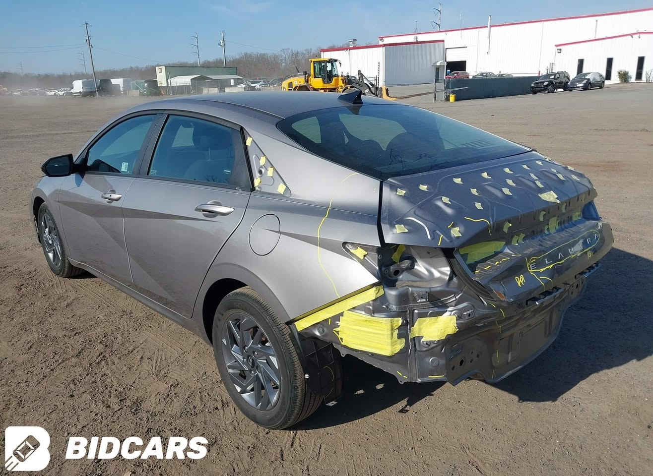 سلام عليكم…
مكلف بالنشر مال صاحبي هو المستورد
النترا موديل 24 …ماشية 24الف كيلو متر
محرك 2000 دوش
(بدون حادث بدون صبغ فقط على كد شبر بالصندوك بارد)
فقط هذا الموظح بصور …
حتى دعامية بدون صبغ
مواصفتها شاشة متصلة…
رادار بالمري
رادار امامي
تحديد مسار
جنطة ذكية
بصمة ابواب
تشغيل عن بعد
كامرة 360
لايت عالي ناصي LID
رقم صاحب سيارة…***********
بغداد شارع فلسطين
