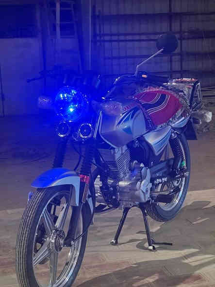 للبيع دايون عضم موديل23 صارله 4تشهر من طالعه من معرض شرط كفاله ونضافه (***********)
