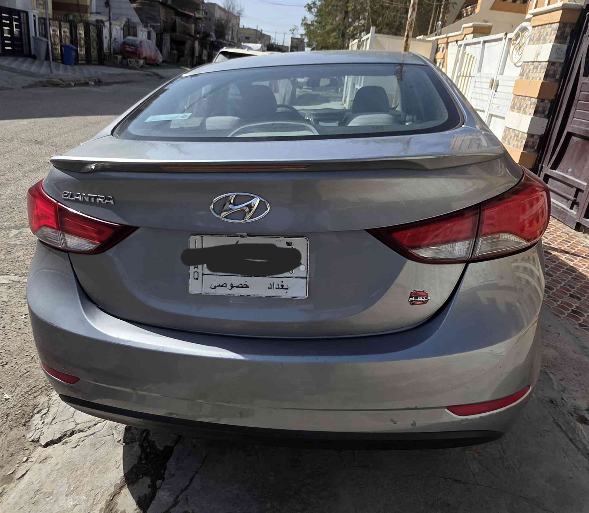 النترا موديل 16 خليجي  محرك 1600مكفوله من الصبغ والتبديل تحكم ستيرن وقطعتين تبريد شاشه وكامرا السعر 115 رقم بغداد للاتصال ***********
