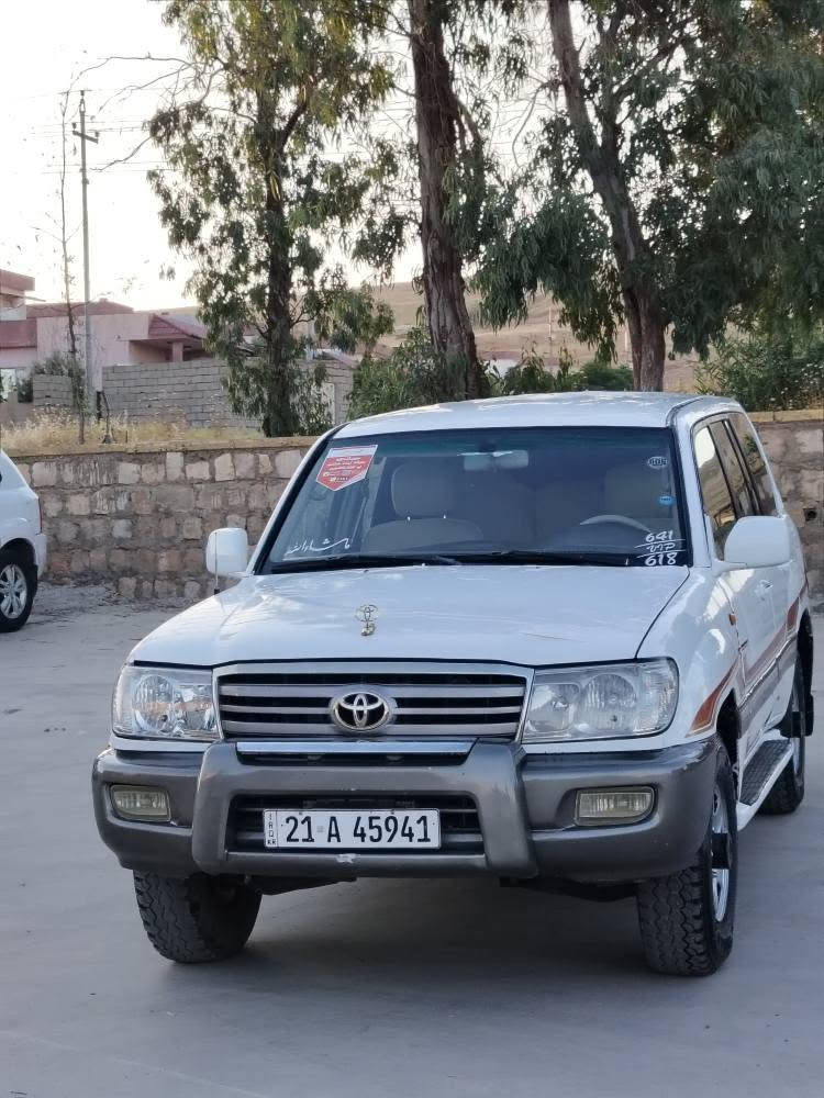 مۆنيكا 1998 پێش تەبڵە سێ ڕوبع ناوزەرد
ناوی لەحاسیبە نیە سبوخ عامه
بەشەرتی گێرومەکینە وئەکسل دەبڵ ئەکسل
سەنەوی نوێیە رەقەمی نوێیە
سەیارەکە  زۆرجوانە مالی دۆستە  
سعری86وەرەقە کەمیک مەجال
***********ڤایبەر وەتس ئەپ
***********لەشاری کۆیە كويسينجاك, أربيل
