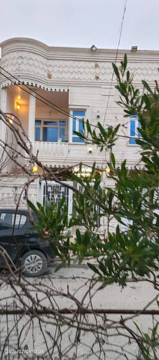 بيع سريع | فروشتني خيرا 
طابو صرف

بيت للبيع في أربيل حی بیرۆکۆت/ 8حساروک
موقع مميز قبله و قبل حدیقە و  الشارع 20 م متری 10 متری. مقابل شارع بنصلاوە و قریب شارع لاوان و مسجد شیخ اسماعیل عبدلانی.

100 متر
يتكون من :-
3 غرف نوم /واحد سویت، مطبغ حار و بارد، صالون و 2 حمام، 3 w.c
تمليك طابو صرف 
السعر فقط 6 دفاتر و 55 ورقه قابل للتفاوض 

- يسجل طابو بأسم اي شخص يحمل الجنسية
****************************
خانوو بۆ فرۆشتن لە بێرکۆت، 8 حسارۆک، تاپۆ.
100 مەتر 
پێکهاتووە لە :-
3 ژووری نوستن یەک سویت، مەتبەغ سارد و گەرم، 
2 حمام، 3 w.c

پێش حدیقە و دوو شەقام،20 م و 10 متری، ڕووگەی قبله، بەرانبەر شەقامی بنەسڵاوە و تەنیشت  جووت سایدی لاوان و نزیک مزگەوتی شێخ اسماعیل عەبدەلانی.

نرخی 6 دەفتەر 55 وەرقە
****** :-
***********
(سفڕ حەوسەد پەنجا) چوارشەدوو شەش و ش- حەفتا- سی و شەش. أربيل, العراق
