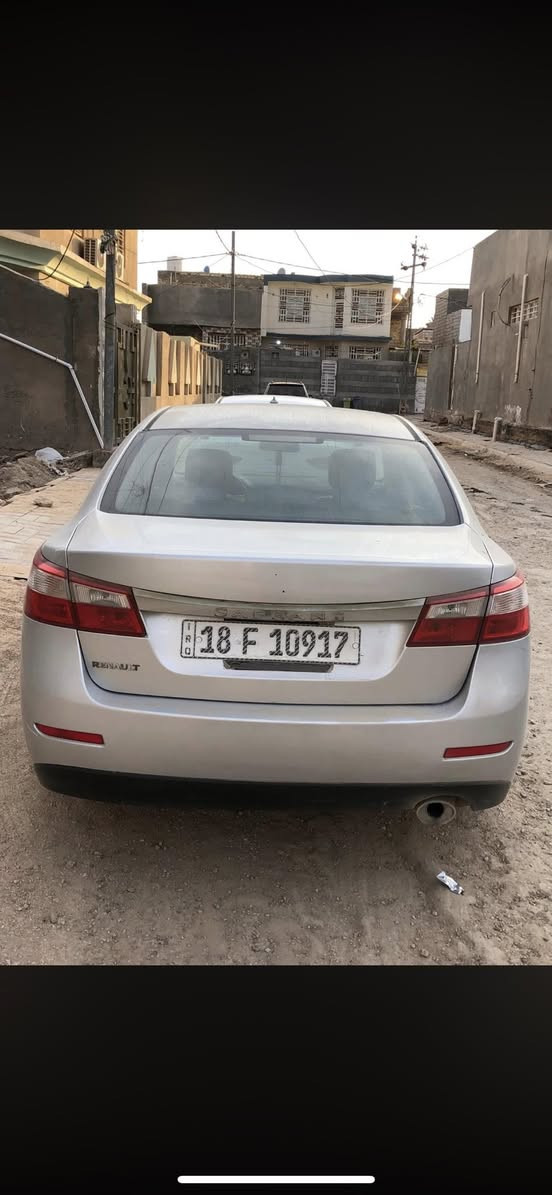 السلام عليكم للبيع رينو سافران موديل ٢٠١٢ سيارة مكفولة كير و محرك كهربائيات تبريد كله مكفول. كربلاء طويريج. السعر ٨٩ وبيها مجال. 
***********
