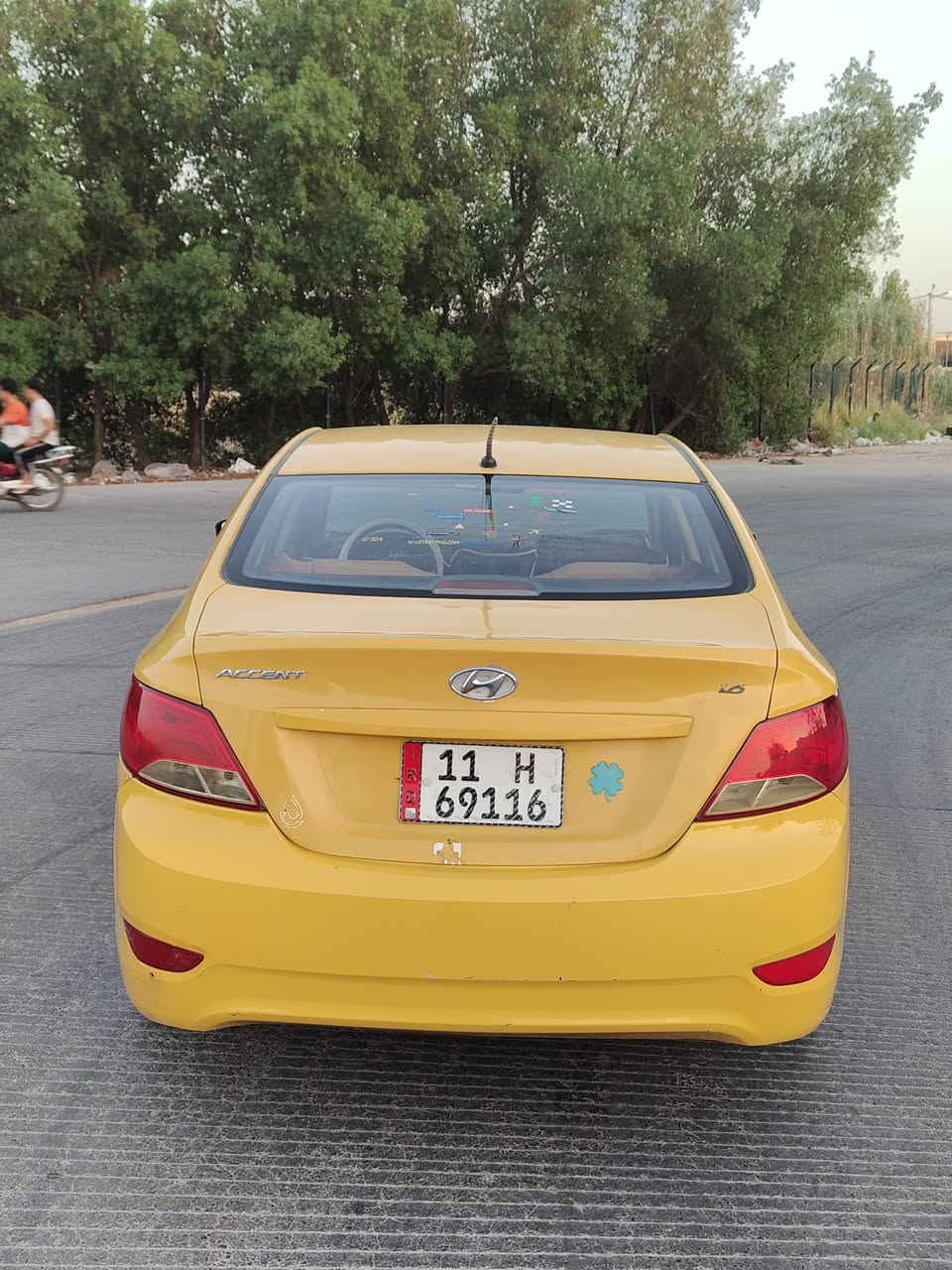 سلام عليكم اكسنت #للبيع مديل 2016 خليجي مكينه 1600 رقم بغداد انكليزي هزه جديده مداور ثاني يوم
مصفره هيئه وغرامات
مكينه وگير مكفولات حداديه 
مكفوله من الضربه والتبديل كهربائيات كلها شغاله
تبريد ثلج وي السويج 🧊
غرفه جديده 
تحكم استيرن اشاير بالمري سستم سماعات جديد 
السياره خير من الله نضيفه كلش بعد احله من الصور
السعر 80 $ وبيها مجال حگ الجيه
مكاني النجف الاشرف
رقم الهاتف ***********
سلام عليكم اكسنت #للبيع مديل 2016 خليجي مكينه 1600 رقم بغداد انكليزي هزه جديده مداور ثاني يوم
