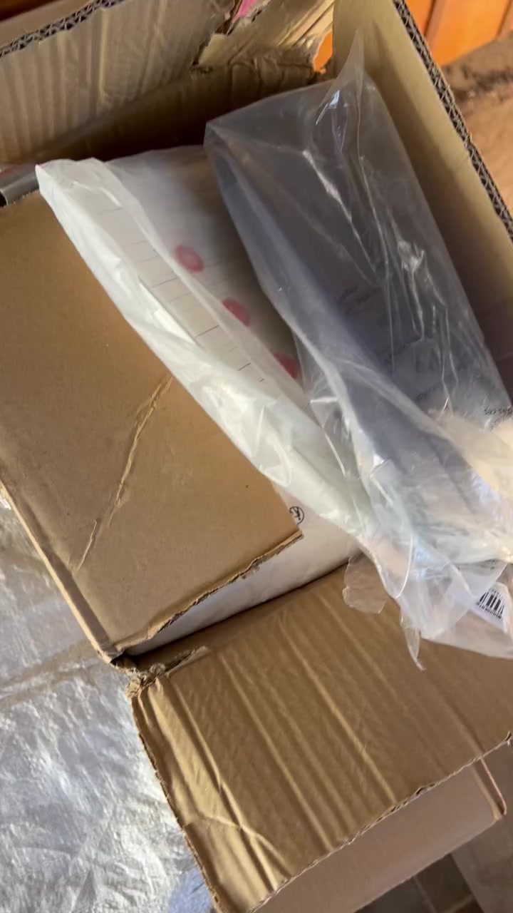 شلعة كفرات مال تلفون وايباد مشكلة من امزون ،،، التفاصيل داخل الفيديو


**إذا كنت صاحب هذا الإعلان وتريد حذفه لأي سبب، رجاءا أرسل رسالة إلى الدعم الفني**