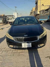 فورتي موديل 2017  حادثهة بنيد تبديل فقط وبيهة صبغ بلچاملغ الخلفي مكينة...