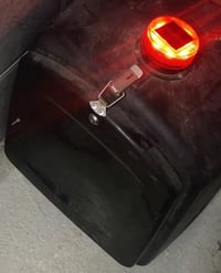 صندوك دلفري للبيع الحجم الكبير النضافه 100‎%‎100 كامل كل غراضه موجوده ...