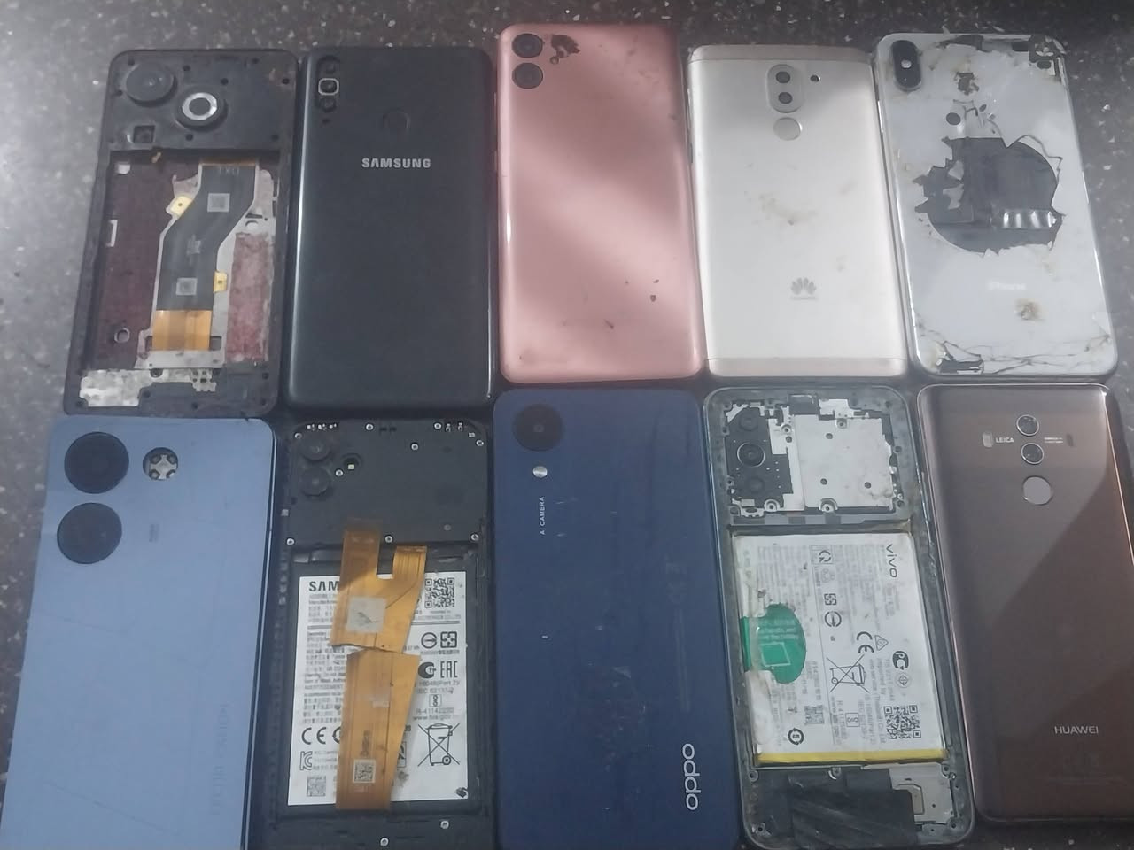 اجهزه البيع فحم ماعرف شبيهن قطع ١٠ و١٥


**إذا كنت صاحب هذا الإعلان وتريد حذفه لأي سبب، رجاءا أرسل رسالة إلى الدعم الفني**