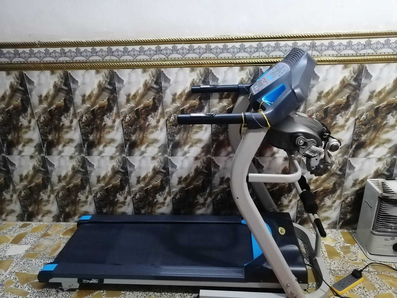 سلام عليكم متاح جهاز جري سعمال قليل بس جهاز لخصر ما يشتغل يشيل وزن 100 وكثر العنوان بغداد مدينه الصدر وسعره ٣٠٠ وبي مجال


**إذا كنت صاحب هذا الإعلان وتريد حذفه لأي سبب، رجاءا أرسل رسالة إلى الدعم الفني**