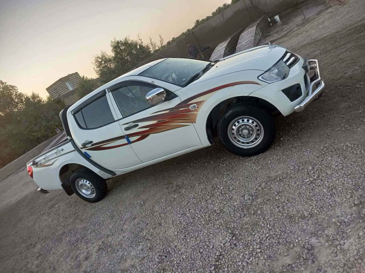 س
سلام عليكم سياره للبيع موديل ٢٠١٠ مكفوله السياره رقم قادسيه دولي مداور ثاني يوم السعر ١٢٠ وبيه مجال مكلف بل نشر لاتراسلني اتصل ع الرقم  ‏‪***********‬‏
