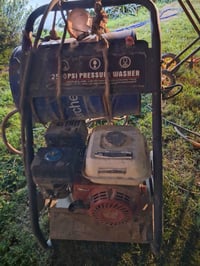 فاره غسيل اني مشتريه ٣٠٠ هسه اريده ١٥٠ بغداد اليرموك ٠٧٧٠٠٨٤٤٤٢٣