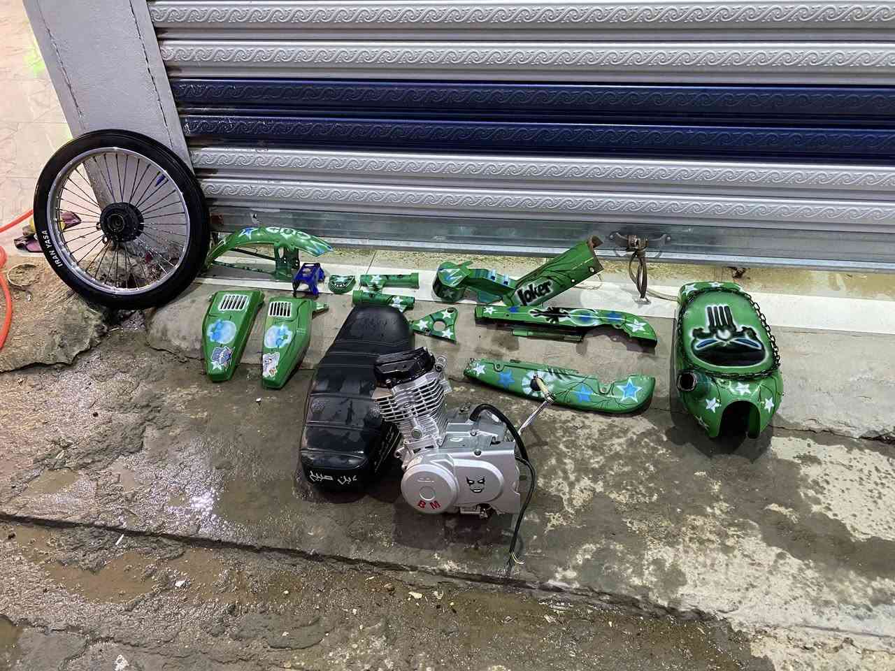 شراي اتصل وتشلع عيوني مو شراي اطلع كبل***********
