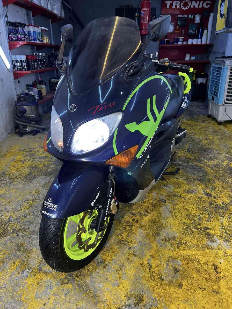 دراجه تي ماكس السعر 17ورقه وبيها مجال قليل كفاله ماشيه 31km العنوان البصره القديمه رقم الهاتف ***********
